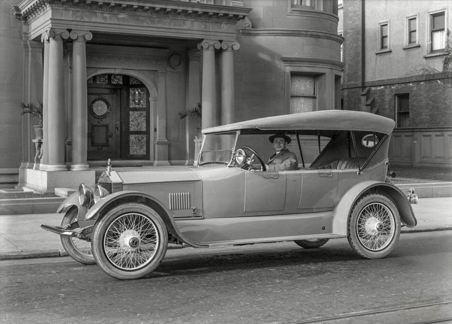 Roamer Model C-6-54 4-Passenger Touring 1908 года  (фото 5 из 7)